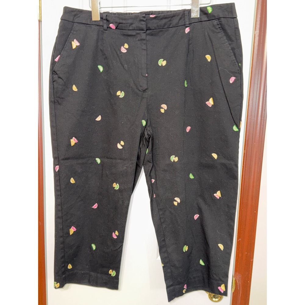 JM‎ Collection Womens Capri Pants 20W Black Embroidered Fruit Elastic Waist